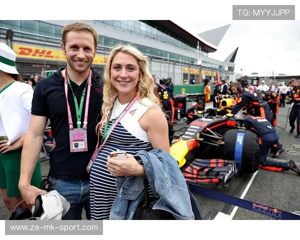 赛车运动中的女性力量崛起，女性赛车手